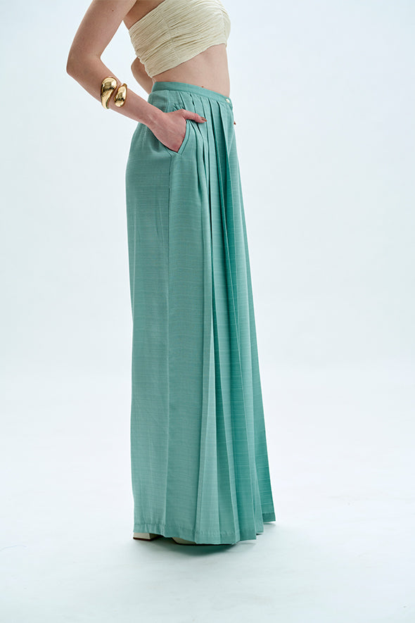 Duckegg blue pleated pants, crafted from soft Dobby Tencel fabric by Aroka.