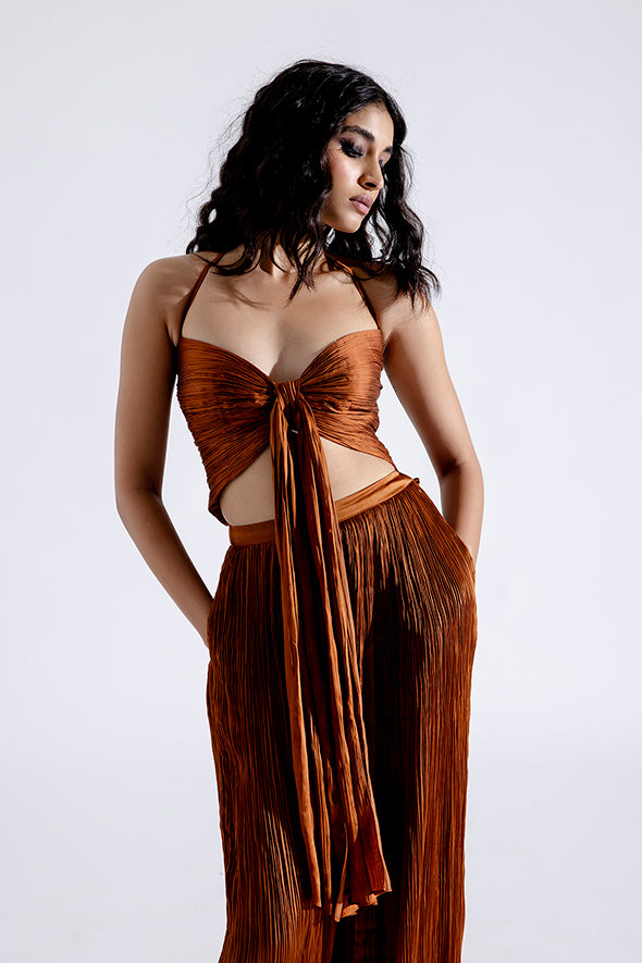 Toffee twist ruched crop top