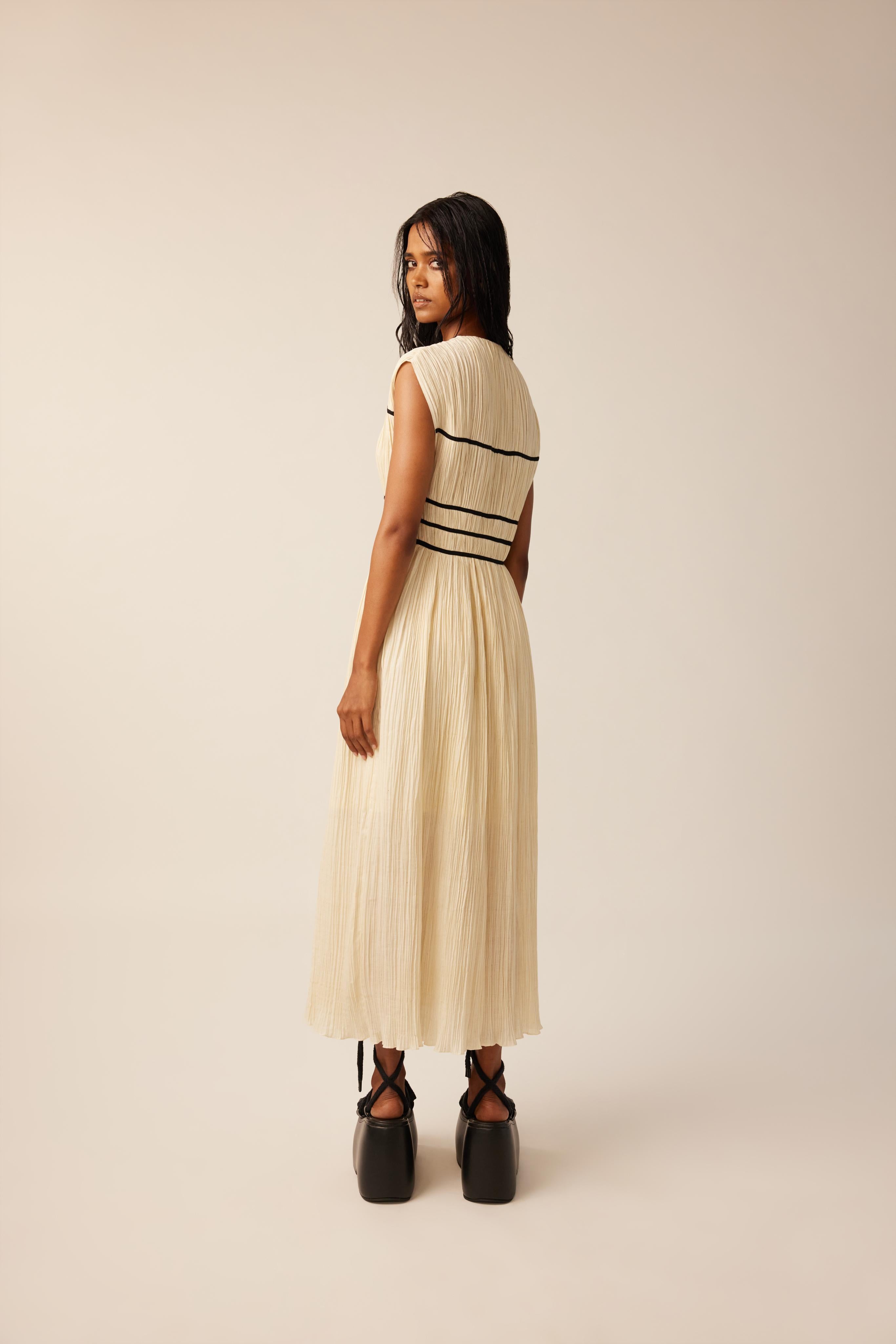 Romantique Ruched Dress in Off White