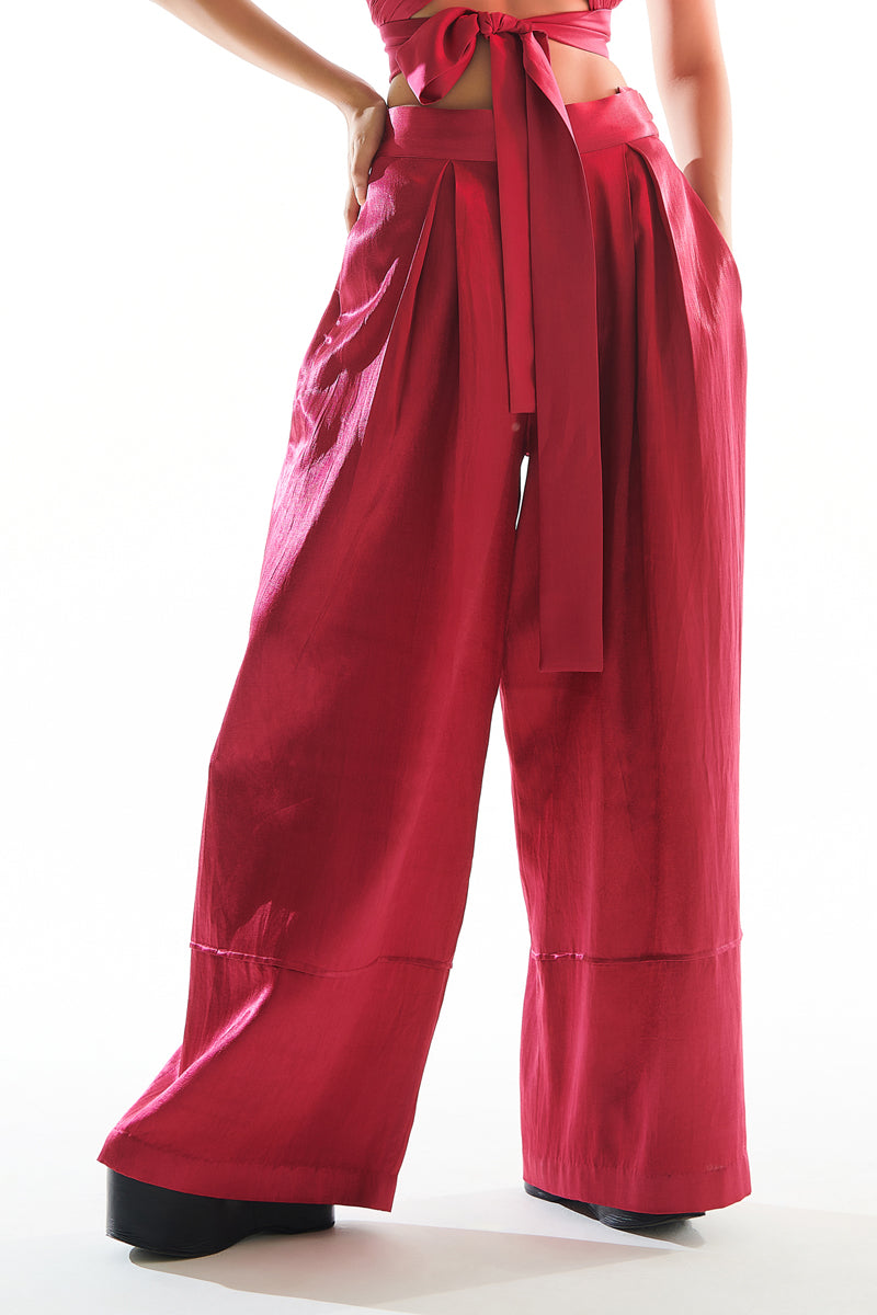 Pleated Pants in Pink with side zipper from Aroka.
