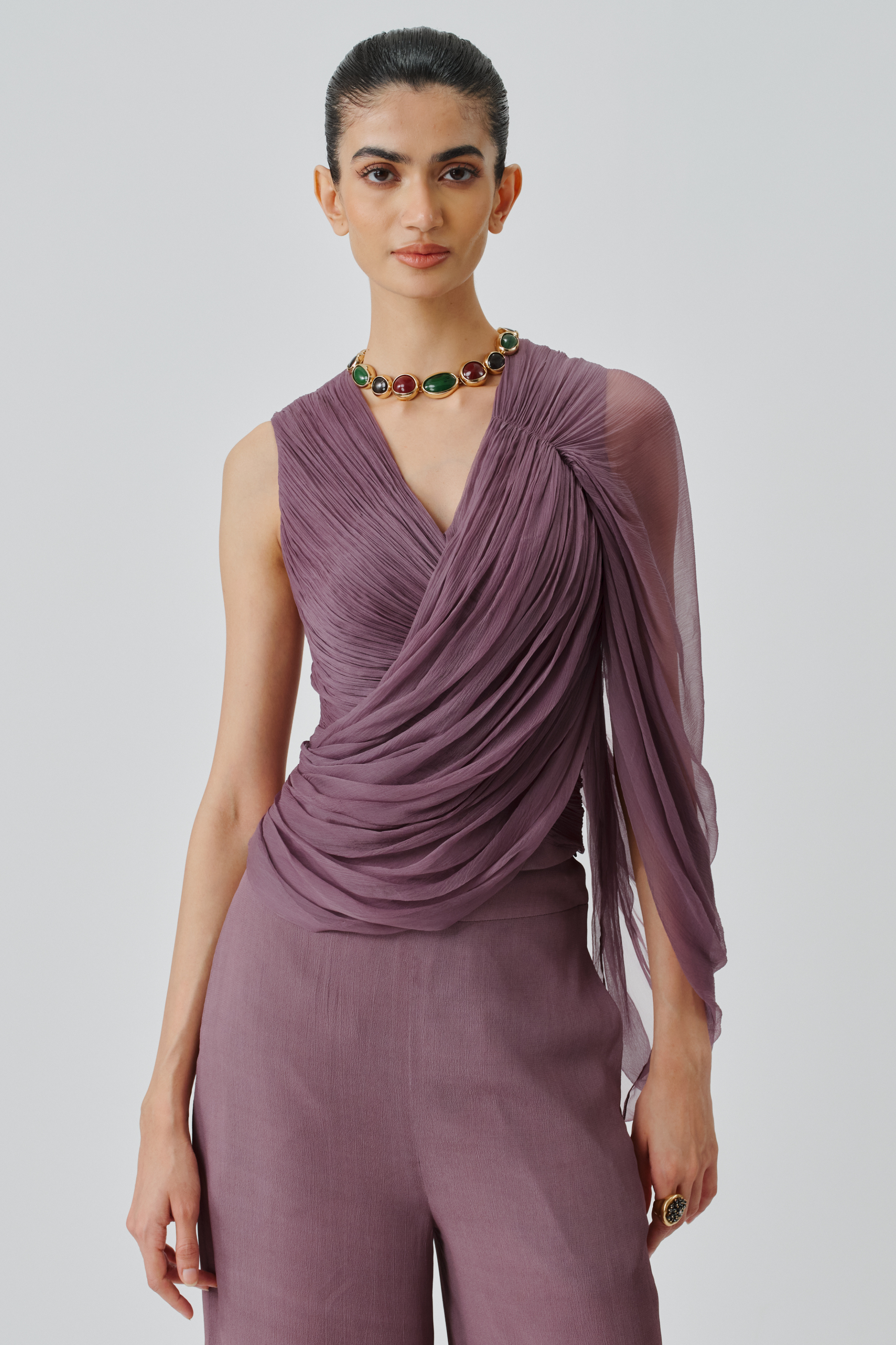 Close up front view of mauve set