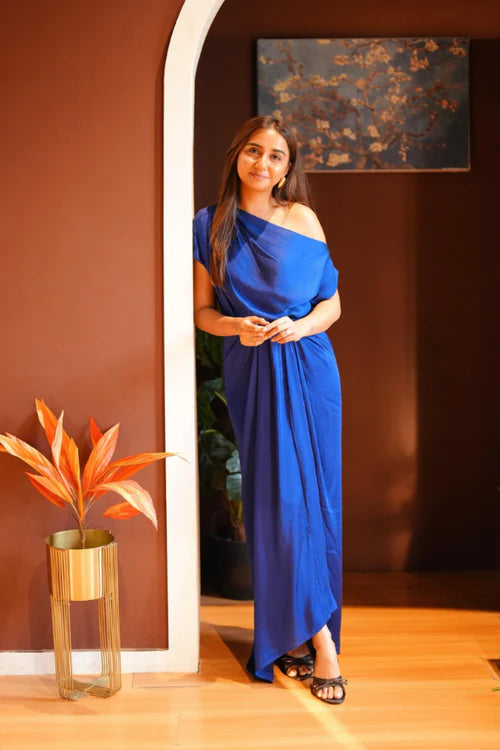 Step into style with Prajakta Koli in Aroka’s co-ord set- Maya Set in Blue. Modern, versatile, and designed to make every look bold, polished, and unforgettable.