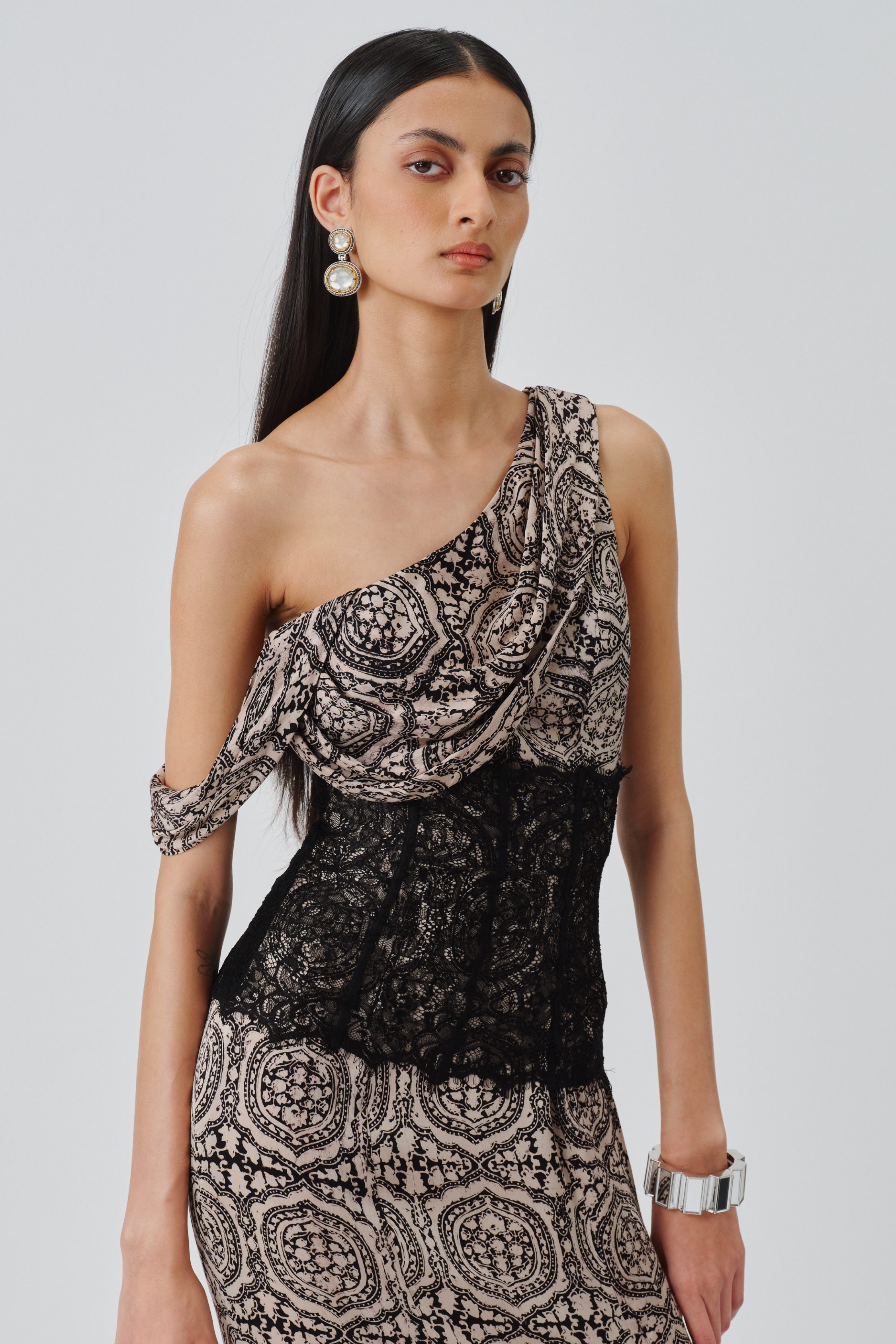 Front Close-up top view of the tara ajrakh gown