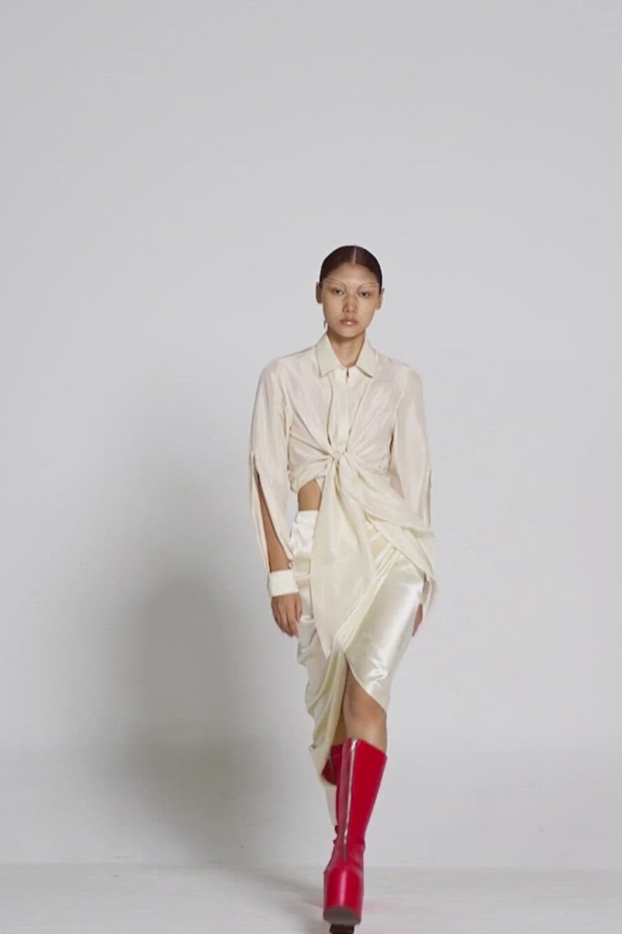 Mashru off-white overlap skirt with an easy side zipper from Aroka.