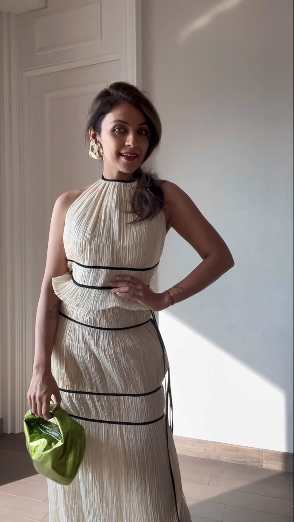 Modern Love (In Creme)
